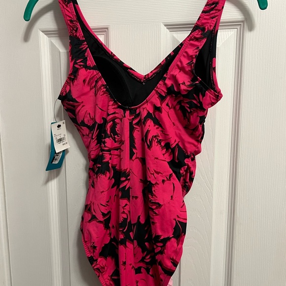 New with tags women’s size small one piece bathing suit by aqua green - Picture 2 of 5